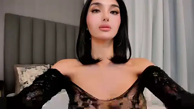 Snapshot of EmeraldGreyson chatting on 02-04-26, 12:27 EmeraldGreyson online show from 02-04-26, 12:27