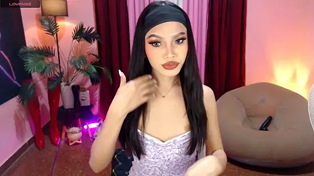 Snapshot of Asianprincess69 chatting on 10-04-25, 06:55 Asianprincess69 online show from 10-04-25, 06:55