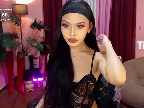 Snapshot of Asianprincess69 chatting on 10-06-25, 08:01 Asianprincess69 online show from 10-06-25, 08:01