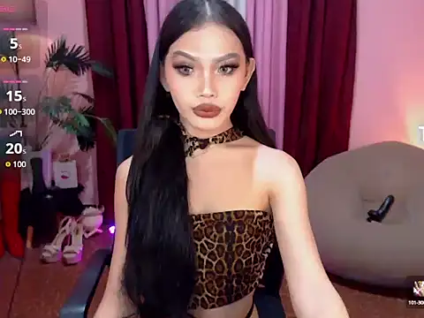Snapshot of Asianprincess69 chatting on 10-13-25, 08:47 Asianprincess69 online show from 10-13-25, 08:47