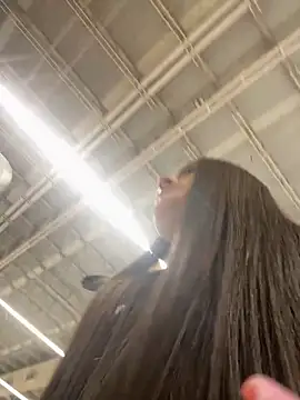 Isabella21  online show from 10-15-25, 11:27