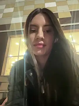 Isabella21  online show from 02-21-26, 12:55