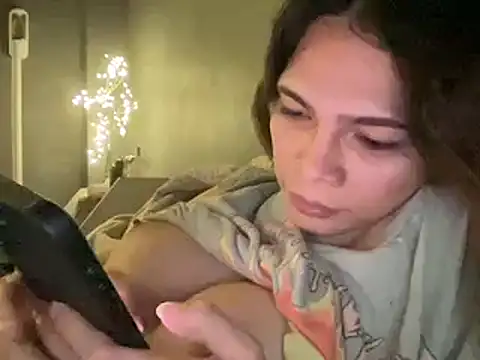 urhotfucker69 online show from 06-19-26, 10:46