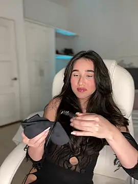 julieta jhonss online show from 04-13-26, 02:06