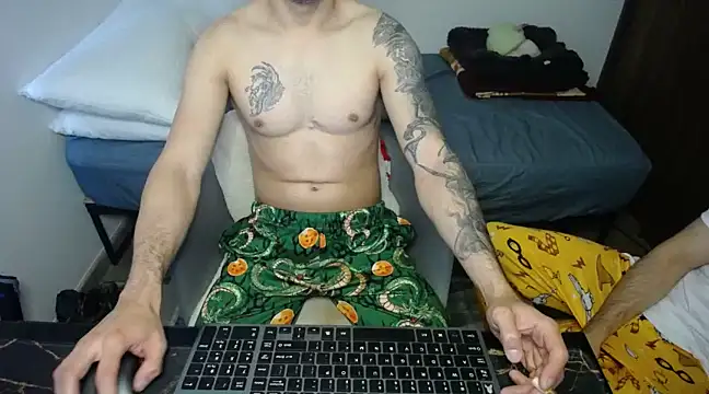 Snapshot of bossking017 chatting on 01-26-25, 02:52 bossking017 online show from 01-26-25, 02:52