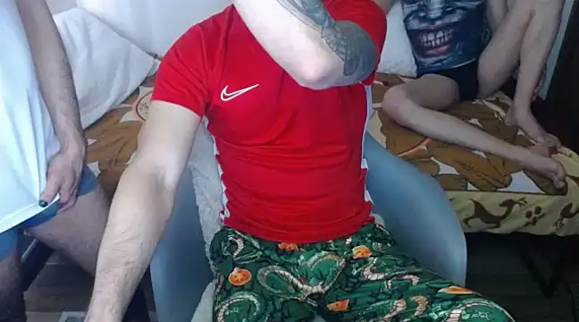 Snapshot of bossking017 chatting on 01-27-25, 05:15 bossking017 online show from 01-27-25, 05:15