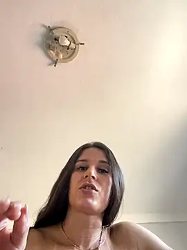 Isabelaa  online show from 11-13-25, 06:18