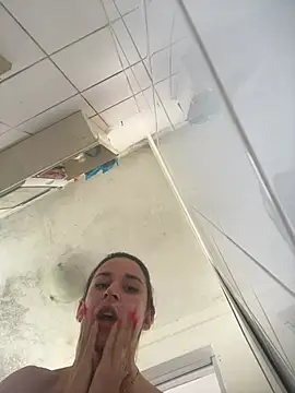 Isabelaa  online show from 04-19-26, 04:50