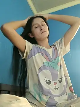 Snapshot of anne_smithe chatting on 09-19-25, 03:30 anne smithe online show from 09-19-25, 03:30