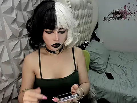janecomander online show from 06-13-26, 07:28