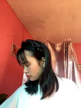 Snapshot of Daisy018 chatting on 09-19-25, 01:40 Daisy018 online show from 09-19-25, 01:40