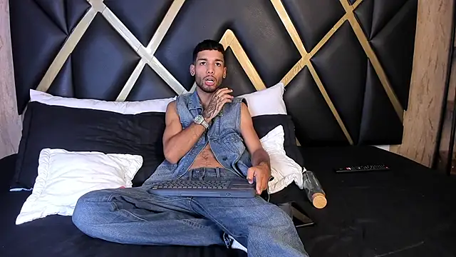 Thiagoferreti online show from 03-03-26, 03:34