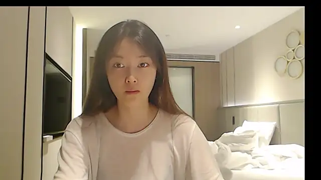 Mimi-cnbaby online show from 04-16-26, 03:07