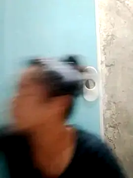 Snapshot of Menxie18 chatting on 04-03-26, 09:57 Menxie18 online show from 04-03-26, 09:57