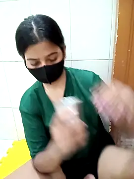 Hot Jaanvi  online show from 09-10-25, 04:45