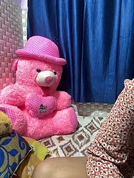 Hot Jaanvi  online show from 03-21-26, 04:28