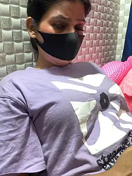 Hot Jaanvi  online show from 03-30-26, 05:25