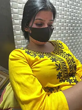 Hot Jaanvi  online show from 04-14-26, 06:03