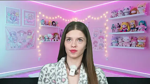 Snapshot of sukie_spooky chatting on 04-03-26, 03:32 sukie spooky online show from 04-03-26, 03:32