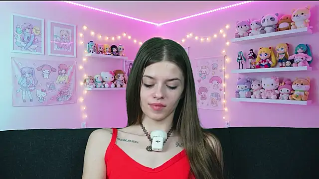 Snapshot of sukie_spooky chatting on 04-04-26, 05:06 sukie spooky online show from 04-04-26, 05:06