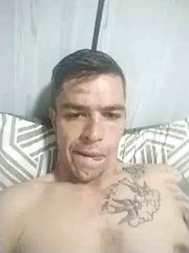 Snapshot of Bigcock10120 chatting on 11-02-25, 10:01 Bigcock10120 online show from 11-02-25, 10:01