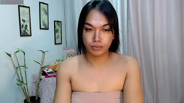 Snapshot of Herbielustts chatting on 12-03-25, 06:39 Herbielustts online show from 12-03-25, 06:39