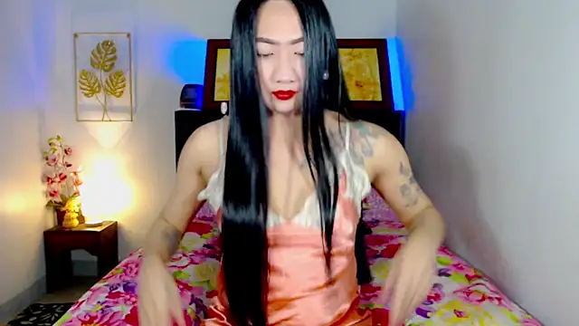 Snapshot of LovelyQueen69 chatting on 04-12-26, 12:04 LovelyQueen69 online show from 04-12-26, 12:04