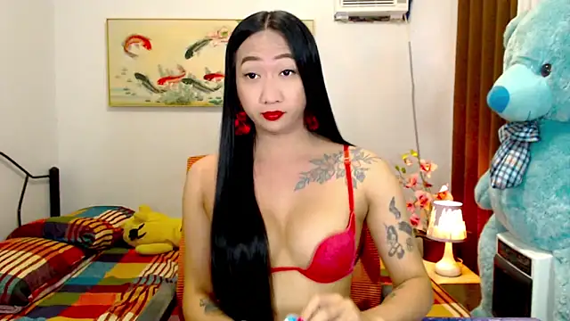 Snapshot of LovelyQueen69 chatting on 05-28-26, 08:00 LovelyQueen69 online show from 05-28-26, 08:00