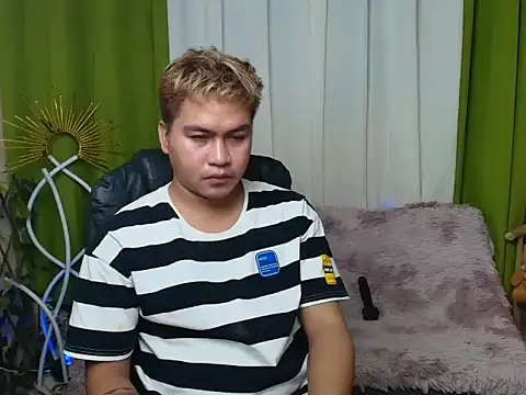 Asian jayeel online show from 06-17-26, 01:19