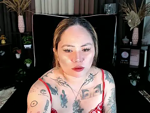 Snapshot of EstellaStarXxx chatting on 05-06-26, 02:40 EstellaStarXxx online show from 05-06-26, 02:40