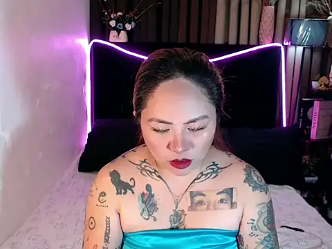 Snapshot of EstellaStarXxx chatting on 06-04-26, 04:29 EstellaStarXxx online show from 06-04-26, 04:29