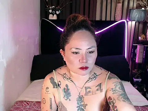 Snapshot of EstellaStarXxx chatting on 06-08-26, 02:06 EstellaStarXxx online show from 06-08-26, 02:06