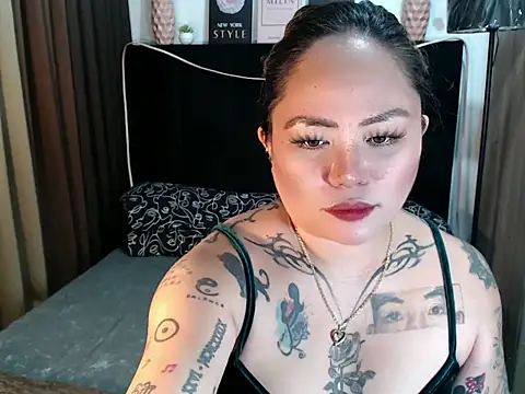 Snapshot of EstellaStarXxx chatting on 07-07-26, 06:47 EstellaStarXxx online show from 07-07-26, 06:47
