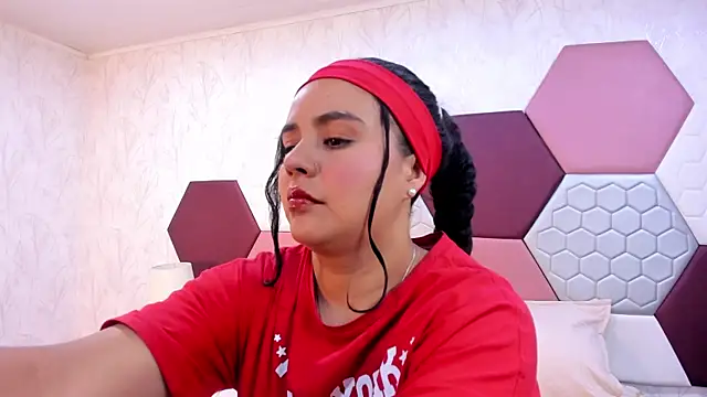 ArielleWilde online show from 11-25-25, 02:55