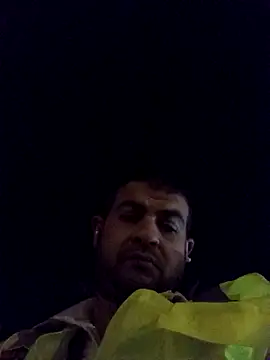 hassan8111 online show from 04-19-26, 06:32