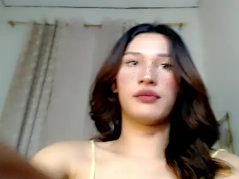 Snapshot of SerenaCortesi chatting on 04-07-26, 04:18 SerenaCortesi online show from 04-07-26, 04:18