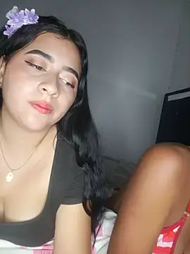 Chloe Sky love online show from 06-25-26, 05:12