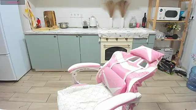 LinaElasm online show from 08-01-26, 08:52