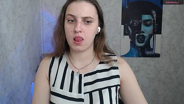 AmandaDimond  online show from 04-20-26, 09:23