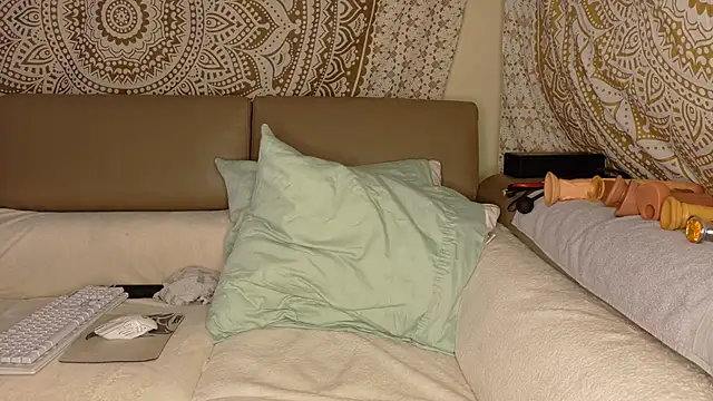 Jenny-Mystery-X online show from 07-30-26, 04:06
