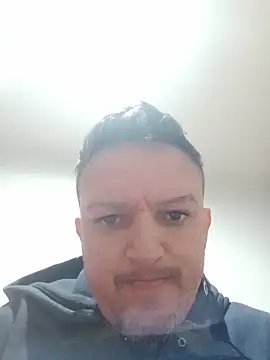 Snapshot of Suamulherfeliz chatting on 06-10-26, 10:58 Suamulherfeliz online show from 06-10-26, 10:58