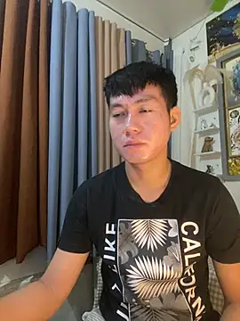 xshyboyx online show from 02-05-26, 02:38