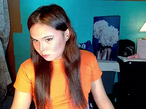 Snapshot of Sasha_Faux09 chatting on 10-08-25, 04:15 Sasha Faux09 online show from 10-08-25, 04:15