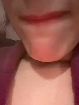 Mimisixo online show from 04-10-26, 10:36