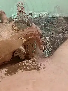 Snapshot of victor1573 chatting on 09-08-25, 03:22 victor1573 online show from 09-08-25, 03:22