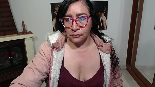 Grace mature milf online show from 09-16-25, 10:49