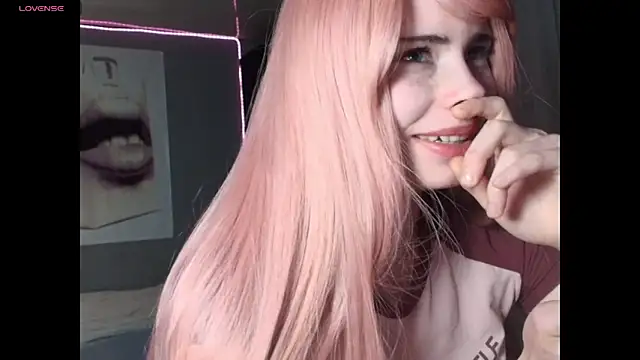 PieraMarch online show from 04-17-26, 07:50