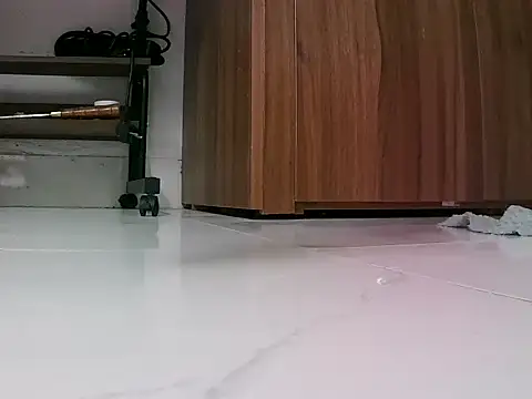 -Luxury online show from 03-10-26, 12:48