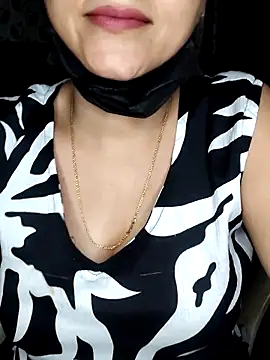 Horny Shalu online show from 10-05-25, 06:06