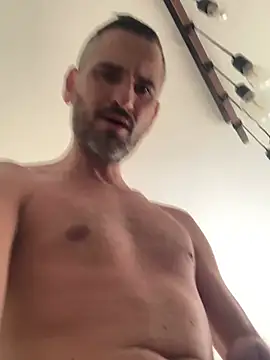 mika13113 online show from 04-19-26, 09:19